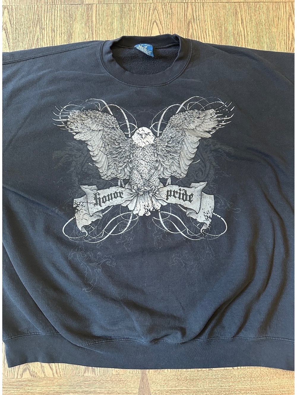 Y2K Puritan XL Black Sweatshirt with Eagle Graphic and Honor Pride Banner